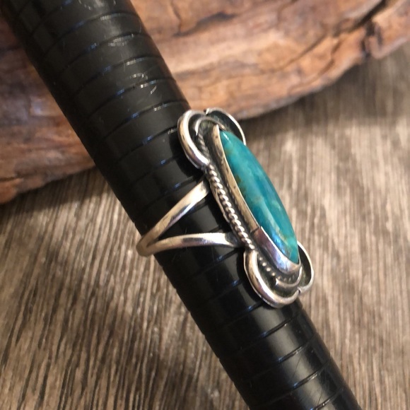 Vintage Marquise Shaped Turquoise Sterling Silver Ring Approx Size 9 - Picture 13 of 17